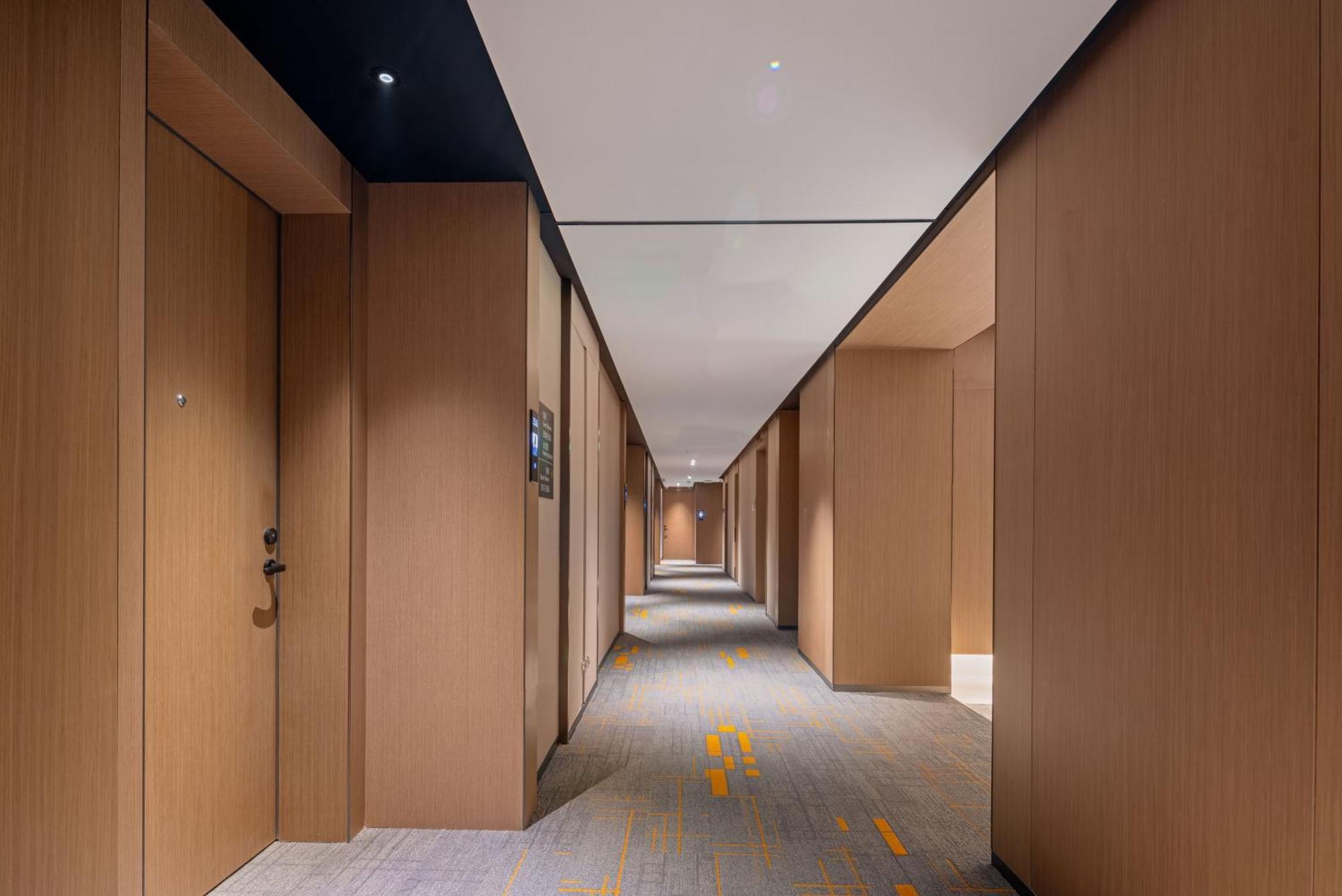 Hampton By Hilton Shenzhen Futian Huaqiangbei Hotel Exterior photo