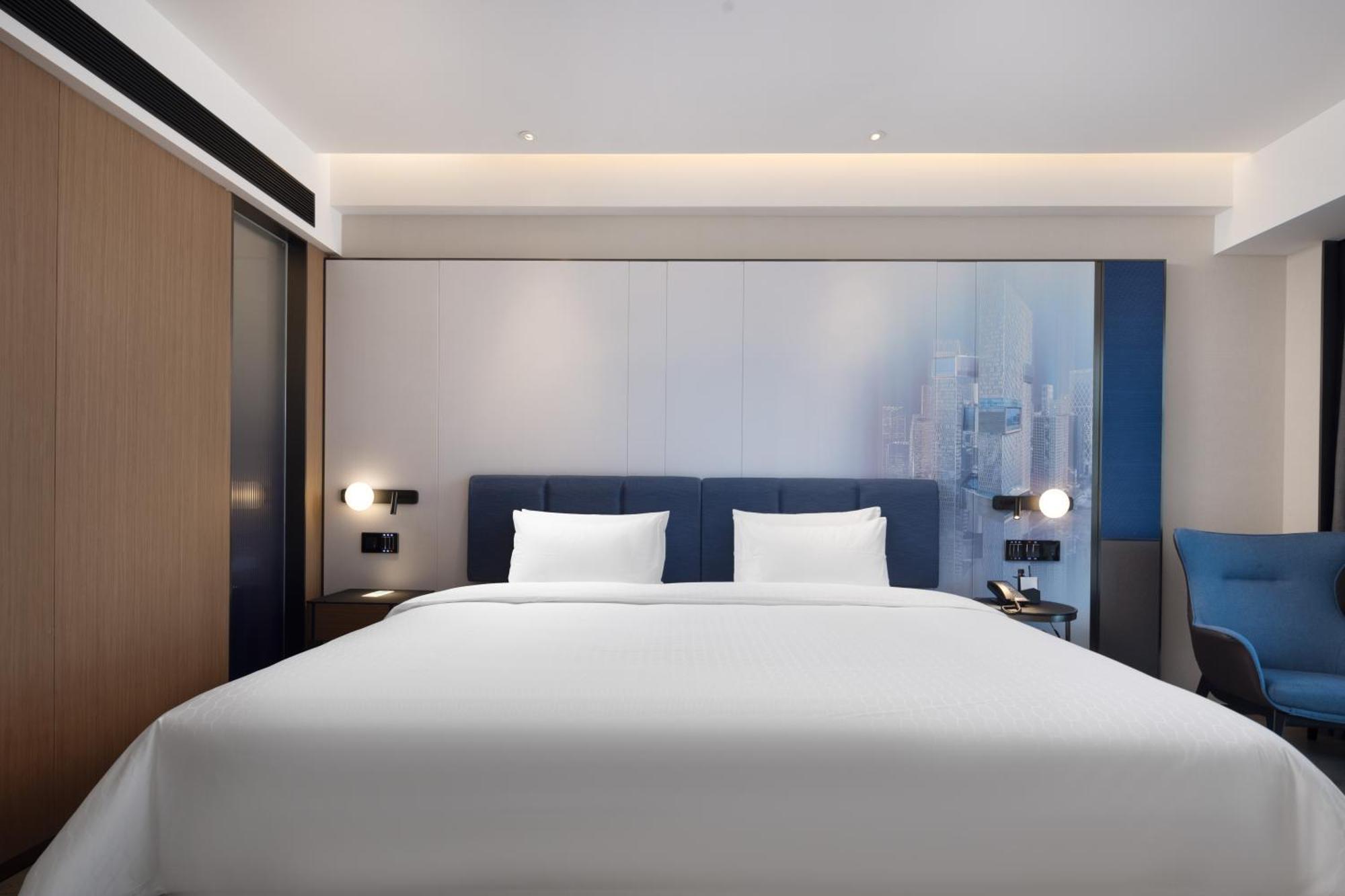 Hampton By Hilton Shenzhen Futian Huaqiangbei Hotel Exterior photo