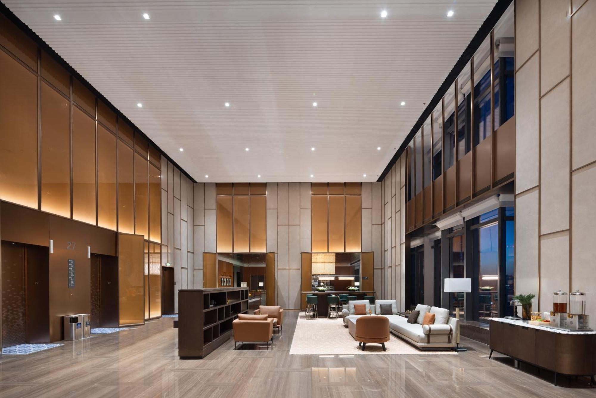Hampton By Hilton Shenzhen Futian Huaqiangbei Hotel Exterior photo