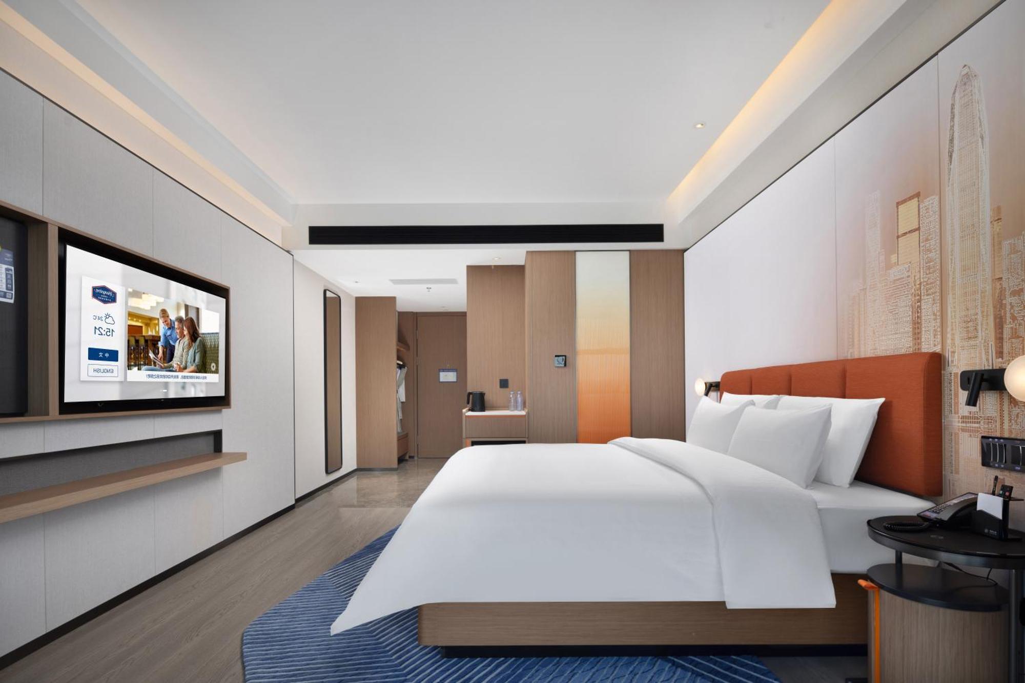 Hampton By Hilton Shenzhen Futian Huaqiangbei Hotel Exterior photo